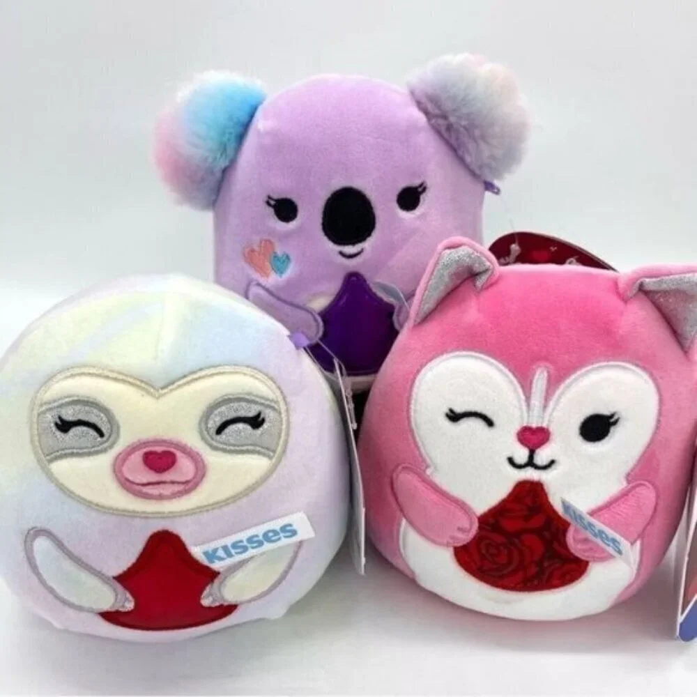 Squishmallows Taylor, Varity and Renate Hershey Kisses Valentine Plush Lot New